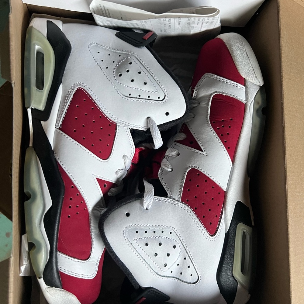 Jordan 6 Retro Carmine